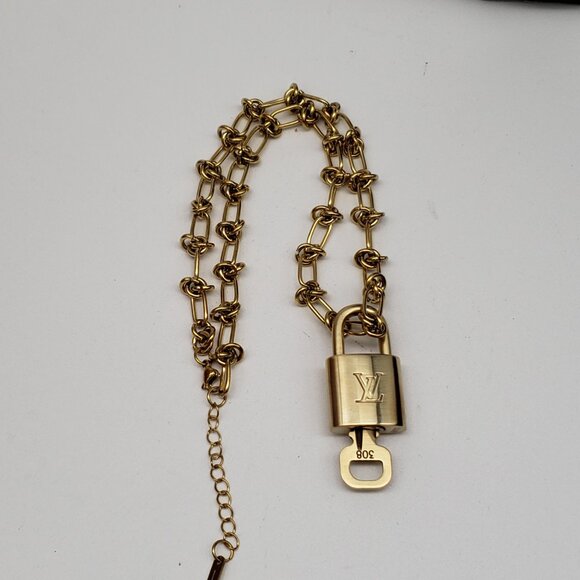 Louis Vuitton Gold Padlock w/Unbranded Stainless Steel 18k Plated Chain&Bracelet - Picture 11 of 13